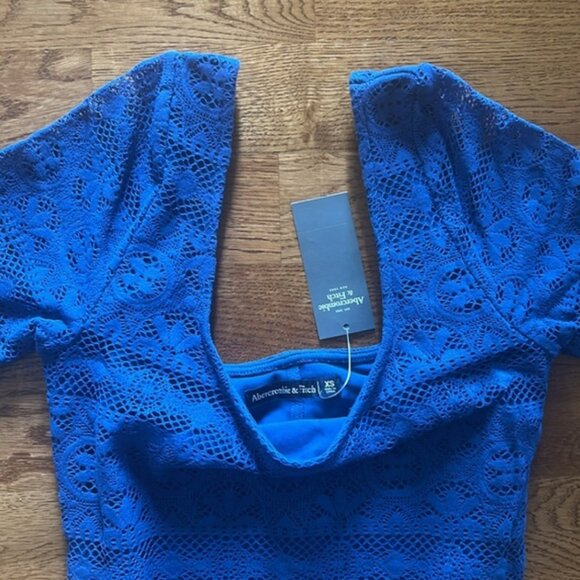 NWT Abercrombie Dress Blue Lace XS Women Bodycon Short Sleeve Scoop Mini Bandage - Picture 2 of 4